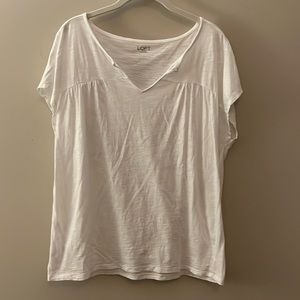 Loft Outlet White V-Neck Shirt - Large